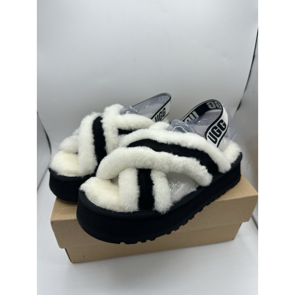 UGG Disco Cross Slide Womens Size 9 White Black Sheepskin Platform 1121550